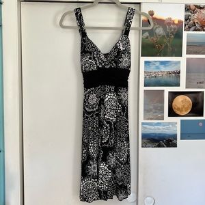 Speechless Deep V-Neck Floral Dress